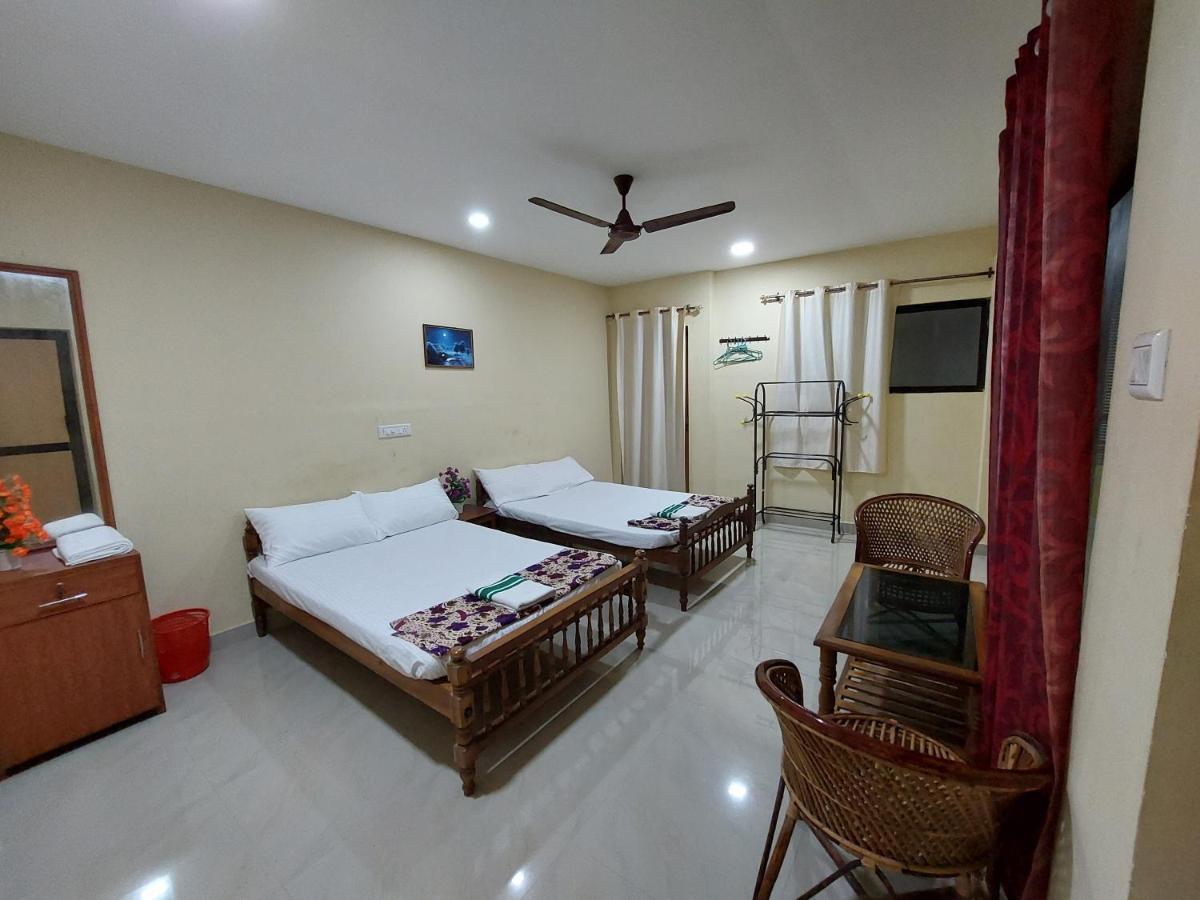 The Banyan Hut Apartment Thiruvananthapuram Екстериор снимка