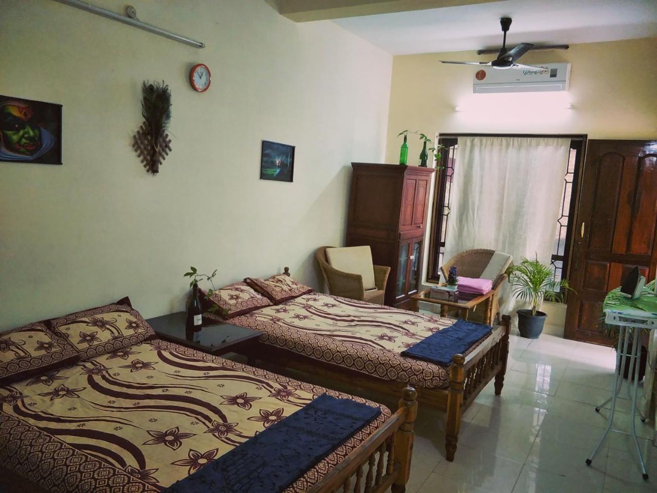 The Banyan Hut Apartment Thiruvananthapuram Екстериор снимка